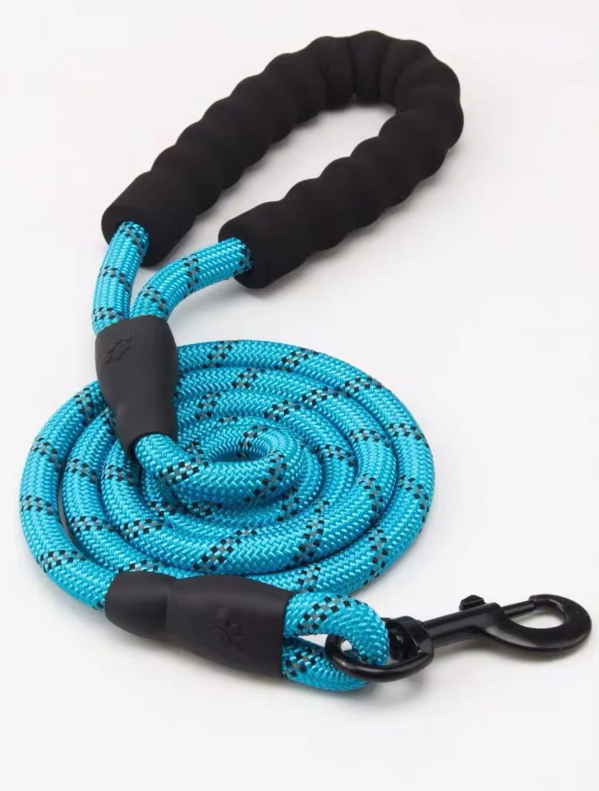 5-foot braided nylon rope dog leash featuring a padded handle and reflective threads for nighttime visibility